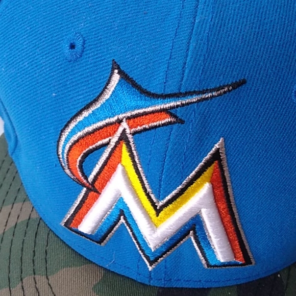 Florida Marlin Embroidered Camo Genuine MLB Hat - Picture 3 of 9